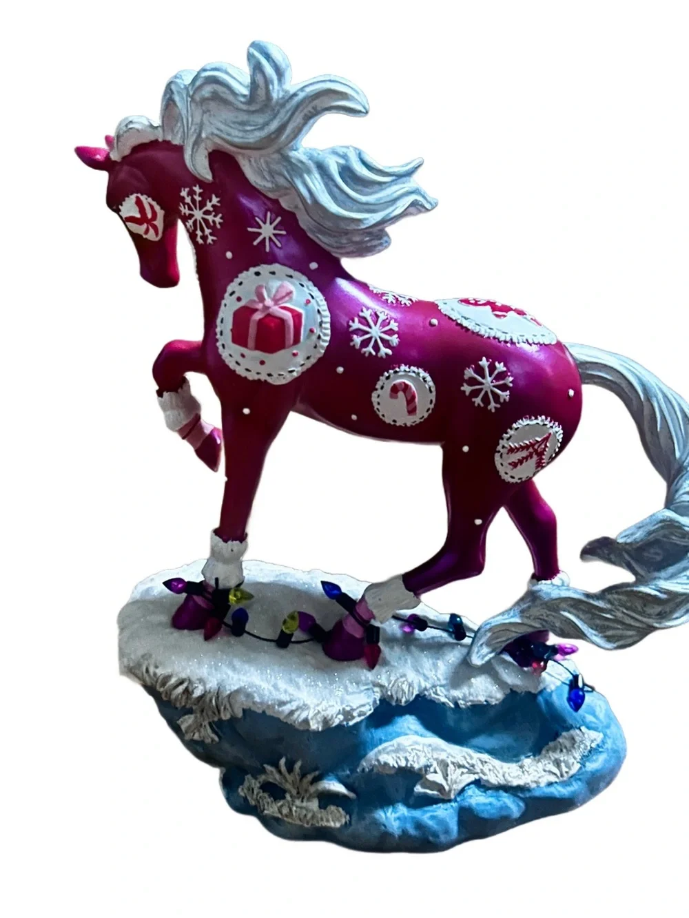 The Trail Of Painted Ponies “Holiday Sampler” ~ Red & White Gingerbread ~ Horse